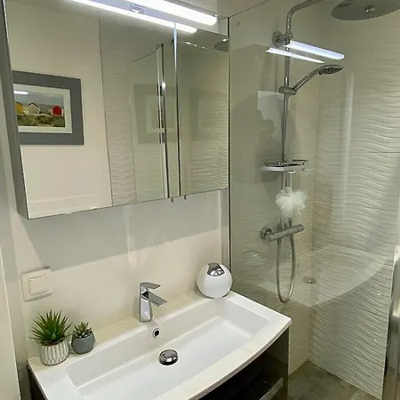 Charming - 2 Pers Close To Cannes Mandelieu