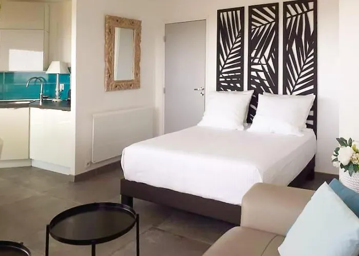 Charming - 2 Pers Close To Cannes *