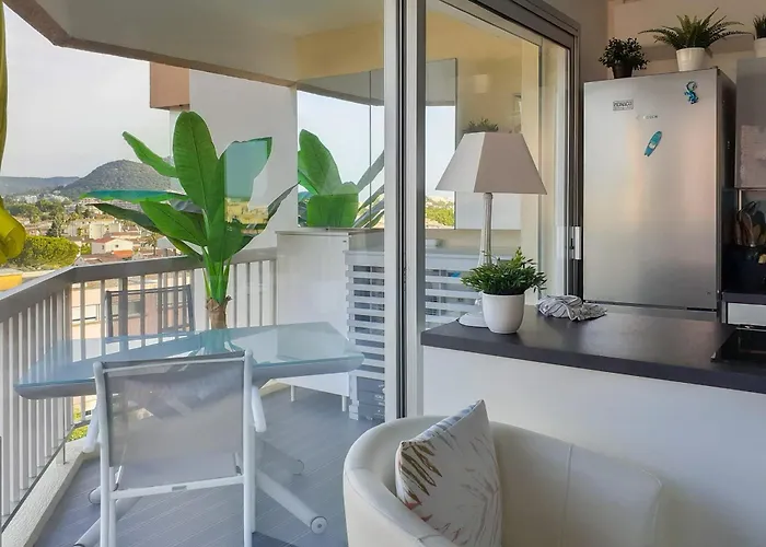 Charming - 2 Pers Close To Cannes * Mandelieu